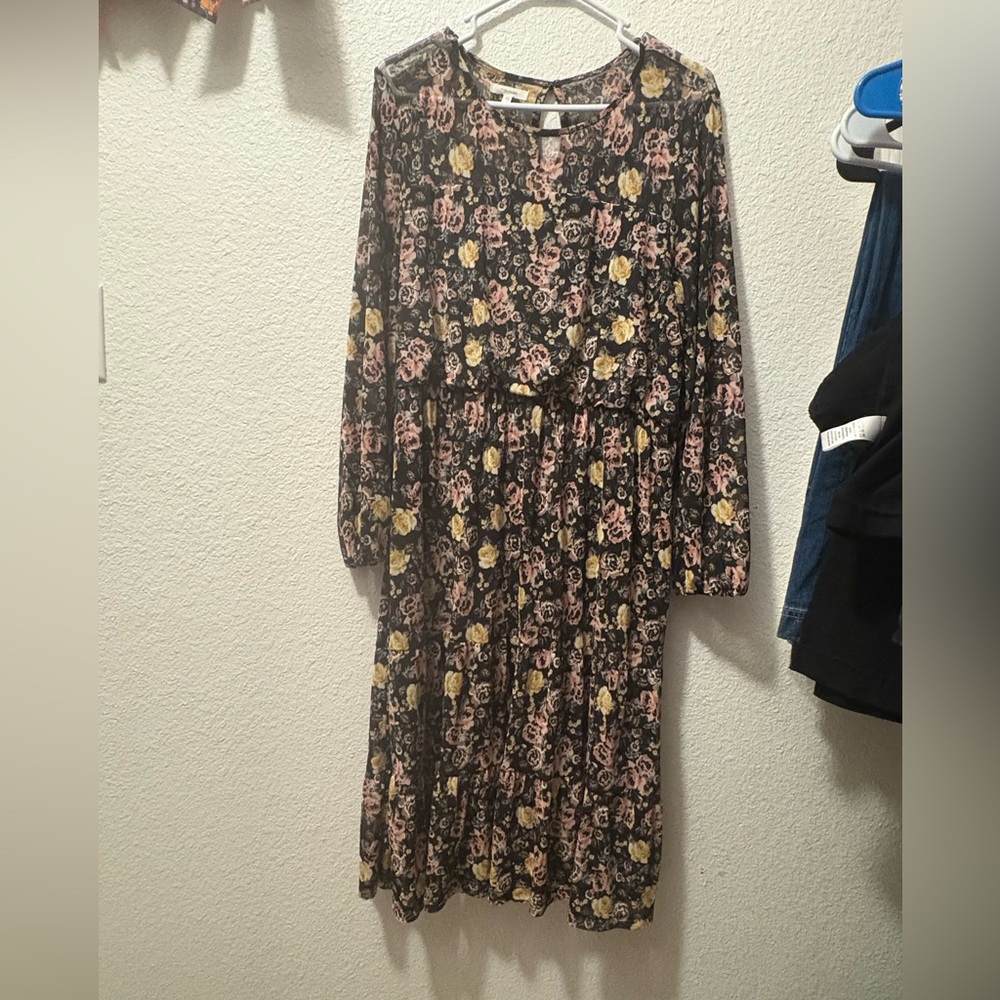 Maurices Black Floral Long Sleeve Dress